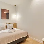 Apartmán With Ac Buttes Chaumont Park *